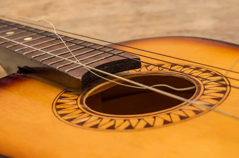 5 Reasons Why You Keep Breaking Guitar Strings