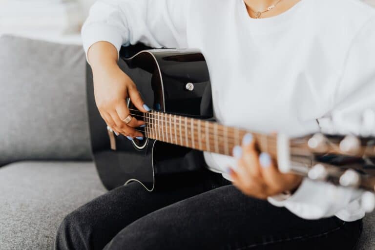 How Many Octaves on a Guitar? InstrumentGuys