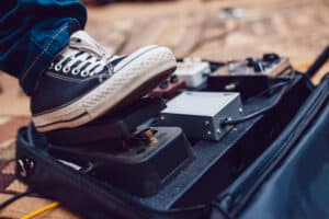 How To Connect Guitar Pedals