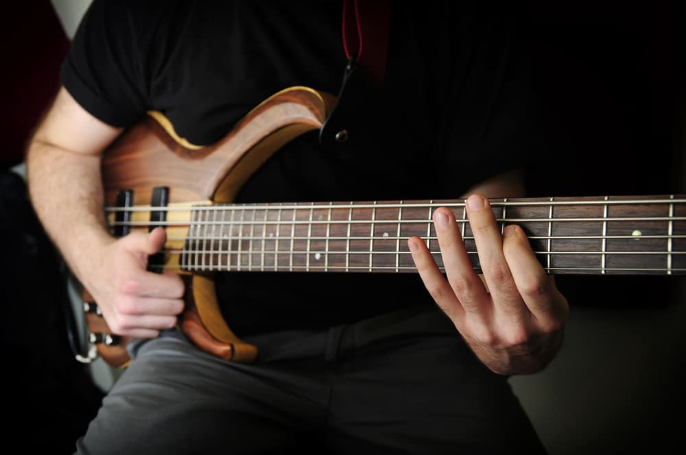 Tips On How To Learn Bass Guitar Notes Faster