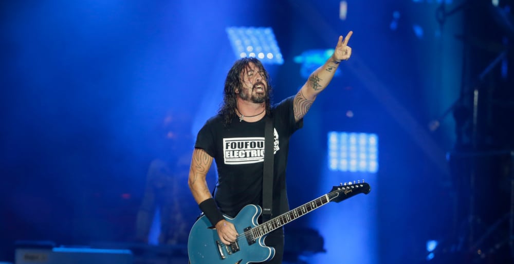 What Guitar Does Dave Grohl Play?