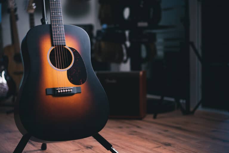 What Makes a Good Guitar? (Most Important Qualities) InstrumentGuys